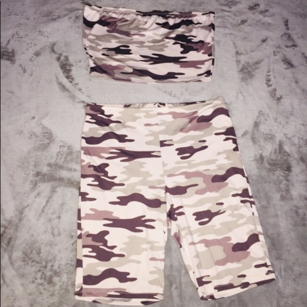 Camouflage Crop top and short set